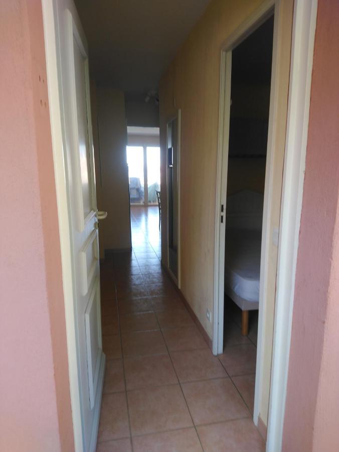 Coudouliere Vue Mer Et Port Apartment Six-Fours-les-Plages Exterior foto